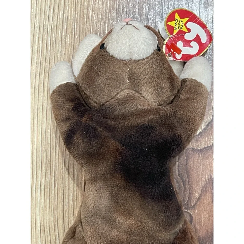 POUNCE BEANIE BABY RETIRED 1997 ORIGINAL.‎ NEAR MINT CONDITION